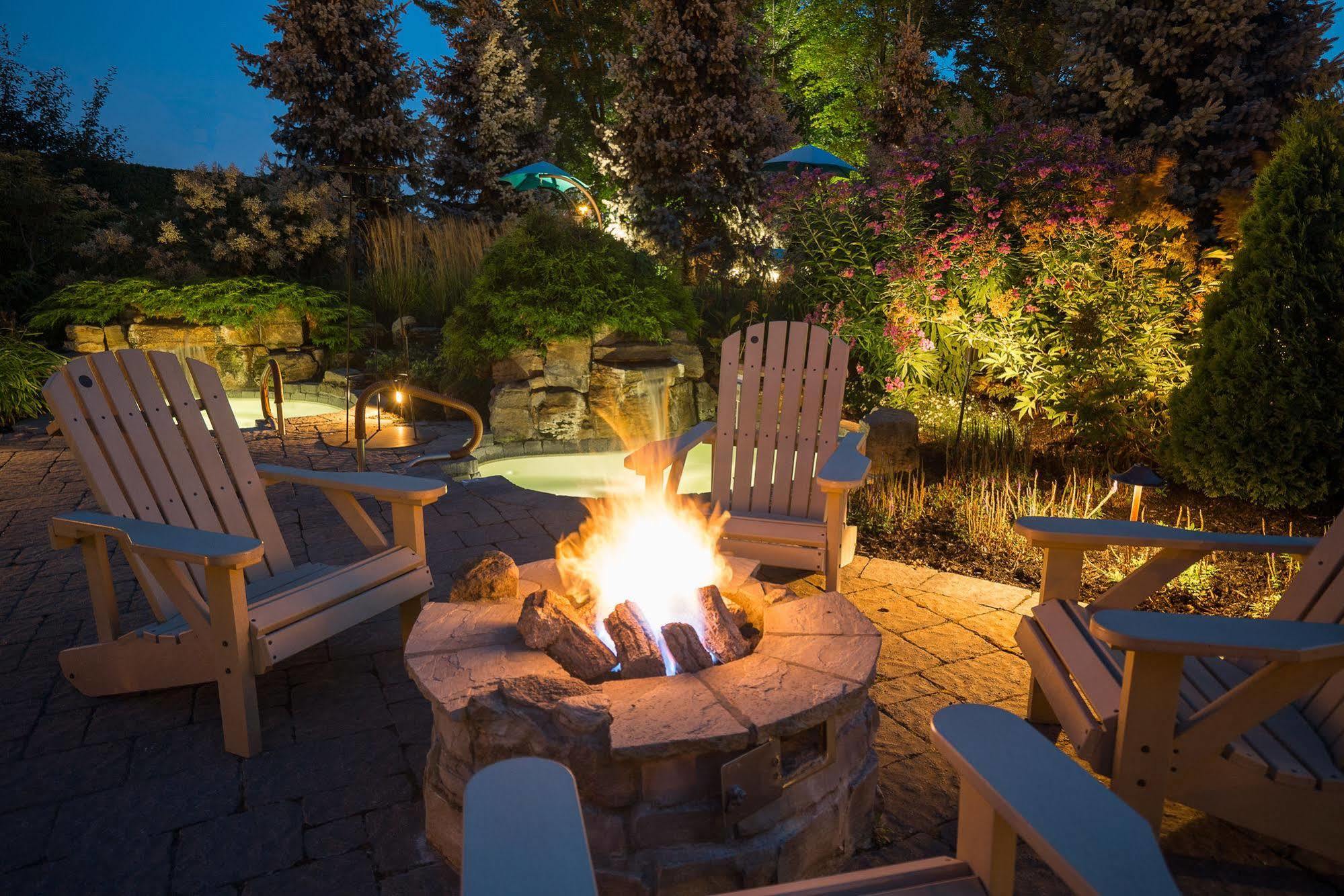 Auberge Godefroy Becancour Экстерьер фото